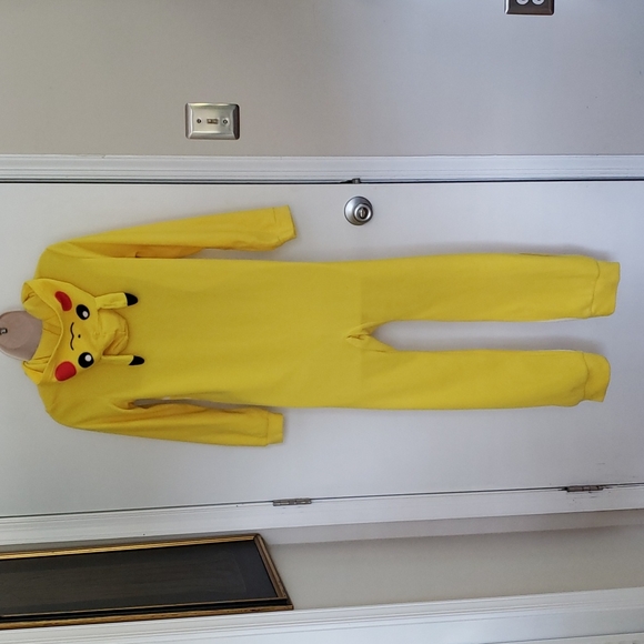 Pikachu Hooded Onsie Footless Pajamas Size L - Picture 2 of 12